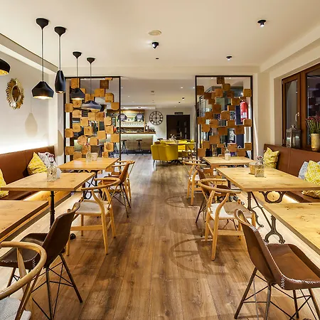 Hotel Blanco Navia