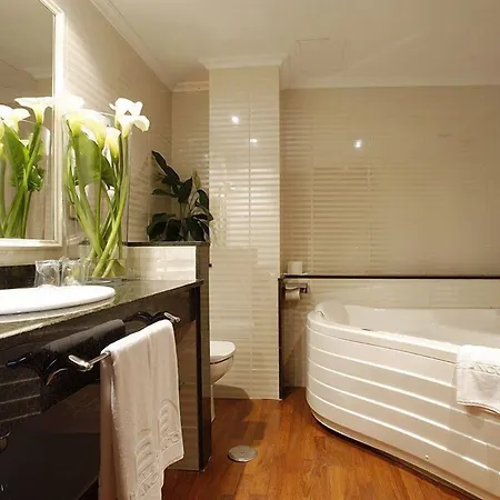 酒店 布兰科酒店及水疗中心 4*